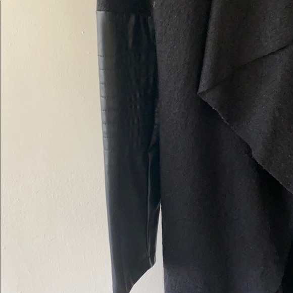 BB Dakota cardigan wrap - Picture 2 of 9